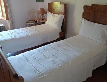 Twin Room with Private Bathroom