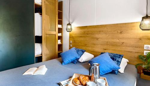 Two-Bedroom Pacific Lodge 