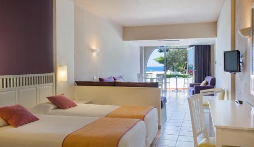 Family Room with Sea View