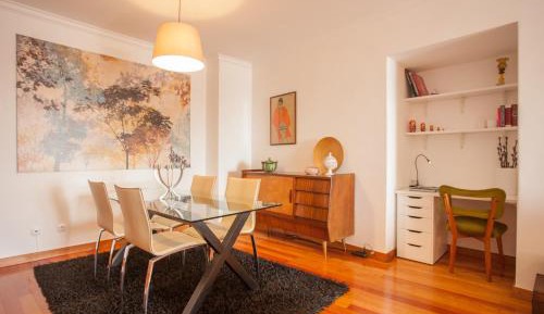 Apartment with River View