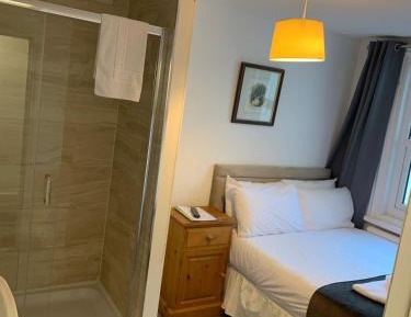Double Room with Shared Bathroom