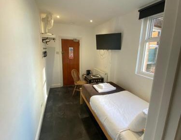 Single Room with Private Bathroom
