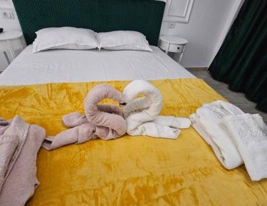 King Room with Spa Bath