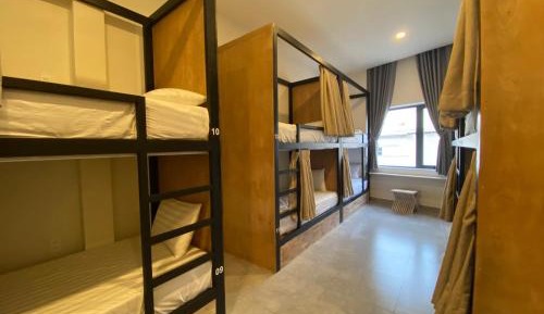 Bunk Bed in Mixed Dormitory Room