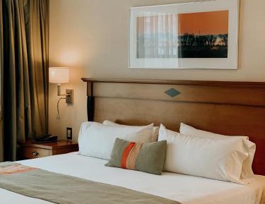 King Suite with Spa Bath