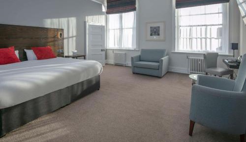 Suite with Double Bed - Non-Smoking