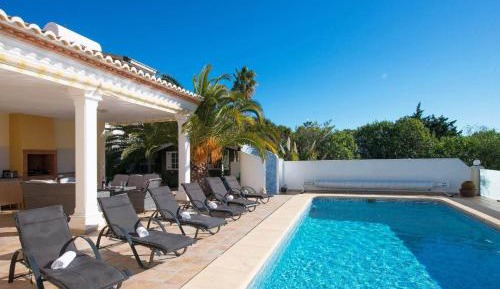 Deluxe Villa