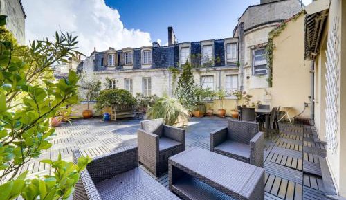 Apartment with Terrace