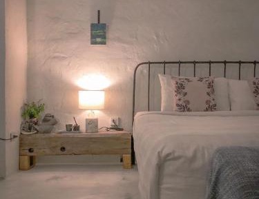 Deluxe Double Room with Bath
