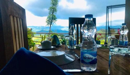 King Room with Mountain View