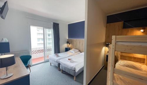 Quadruple Room with Balcony