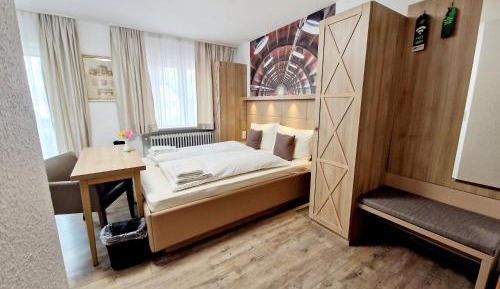 Triple Room with Private Bathroom