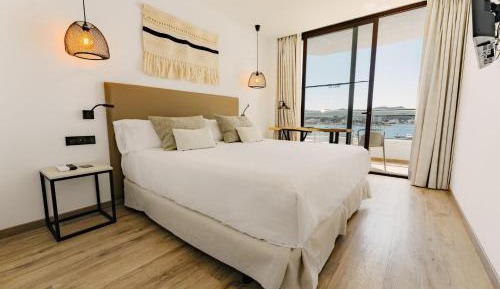 Room with Sea View