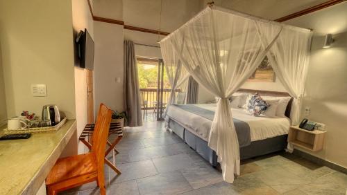 Superior Double or Twin Room with Lake View