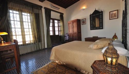Kamoun Suite 
