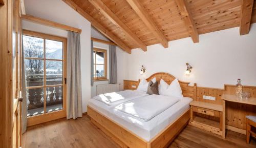 Apartment (4 Adults)