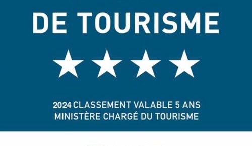 One-Bedroom Apartment with Balcony