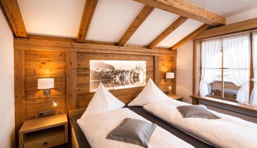 Classic One-Bedroom Apartment with King Bed