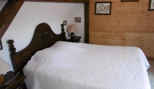 Apartment with Shower