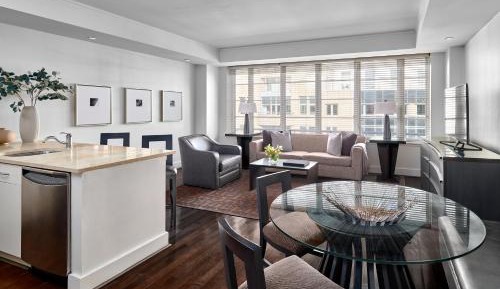 One Bedroom Platinum Suite