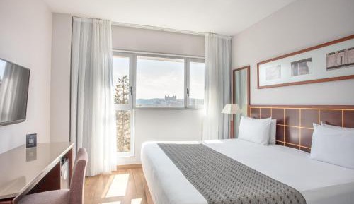 Double Room with View