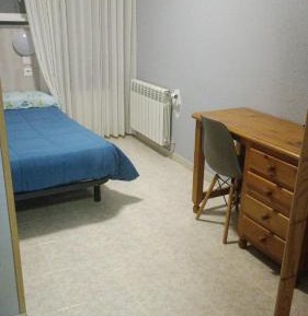 Standard Single Room with Shared Bathroom