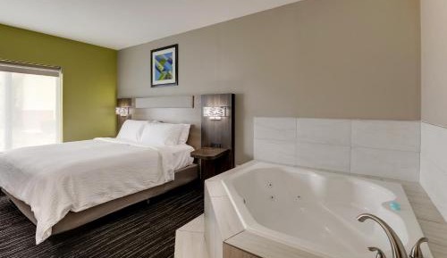 King Room - Non-Smoking