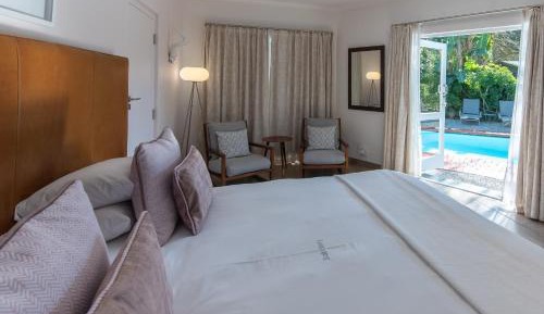 SUPERIOR GARDEN ROOMS