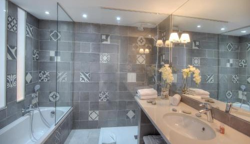 Privilege Double Room with Terrace - Free Spa Access