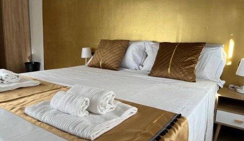 Double or Twin Room with Private Bathroom