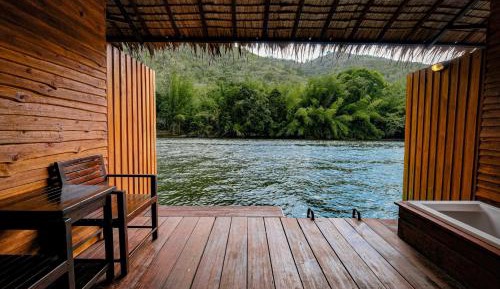Superior Raft Room with River View