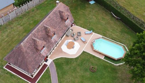 Six-Bedroom House