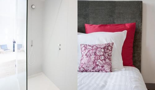 Deluxe Double Room with Shower