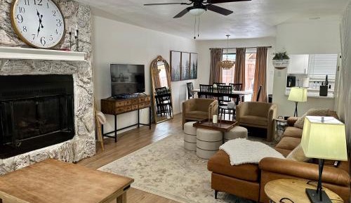 Three-Bedroom Vacation Home 