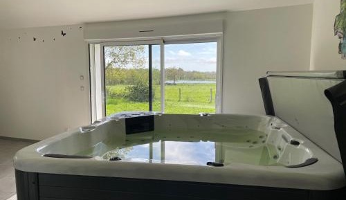 Holiday Home (2 adults)