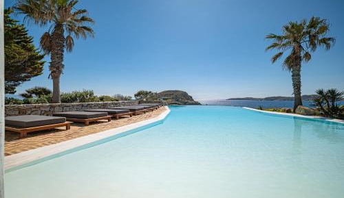 4 Bedroom Premium Villa with Private Pool