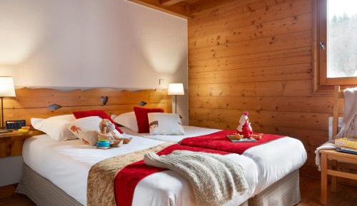 Three-Bedroom Apartment with Mezzanine (8 People)