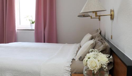 Standard Twin Room with Garden View