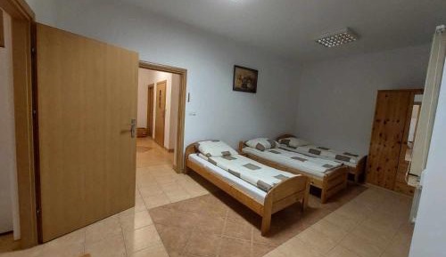Room #1184290301