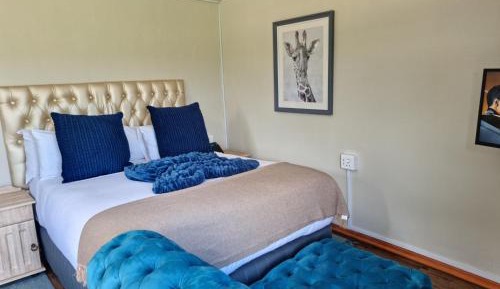 Deluxe Queen Room