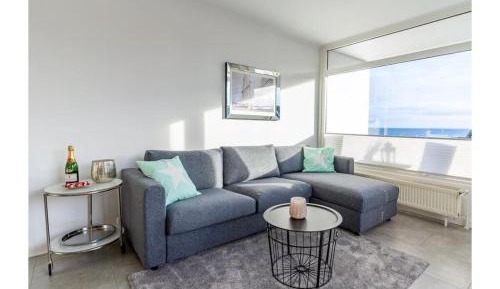 One-Bedroom Holiday Home