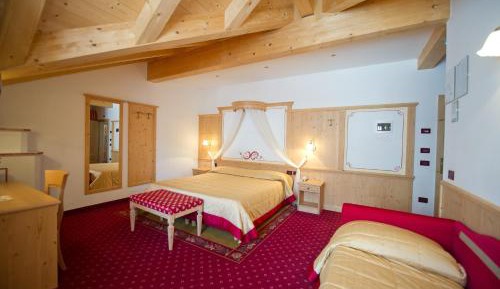 Comfort Triple Room