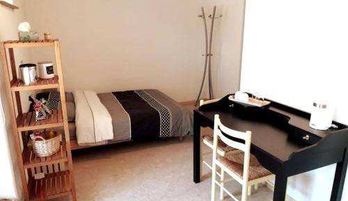 Apartment with Garden View