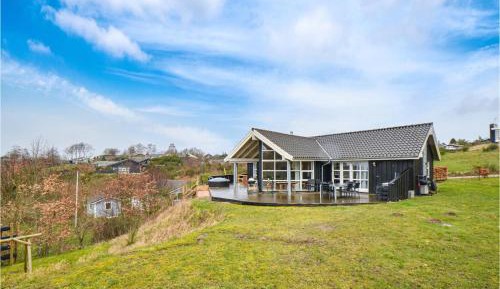 Four-Bedroom Holiday Home