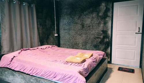 Double Room with Shared Toilet