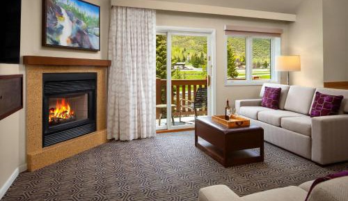 One-Bedroom Villa with Balcony