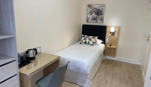 Single Room with Private Bathroom