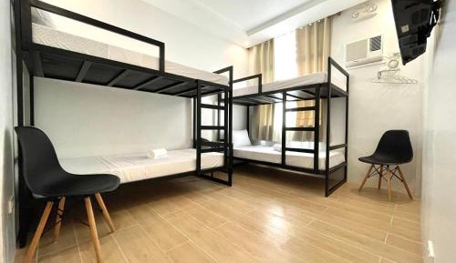 4-Bed Mixed Dormitory Room