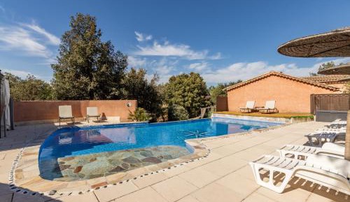 Triple Room with Pool View