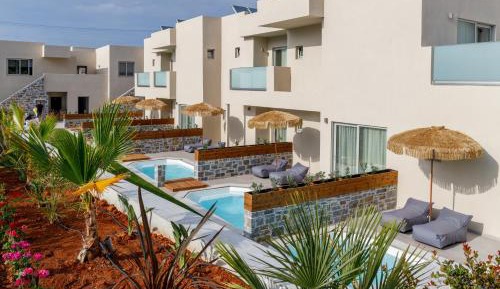 Junior Suite with Private Pool